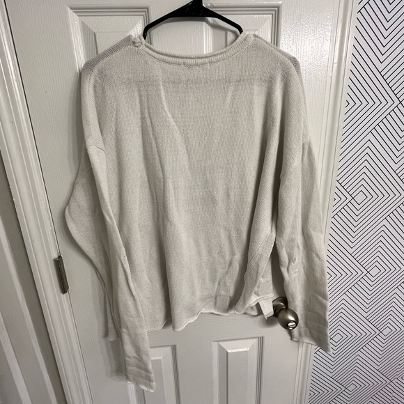 Z Supply White Sweater. L. - Picture 2 of 2